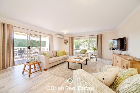 Property photo of 20 Bundoran Avenue Cranbourne VIC 3977