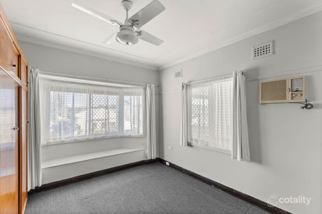 Property photo of 50 Woods Street Redhead NSW 2290