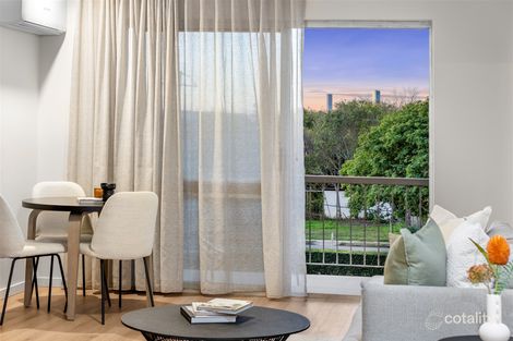 Property photo of 4/8 Cardross Street Yeerongpilly QLD 4105