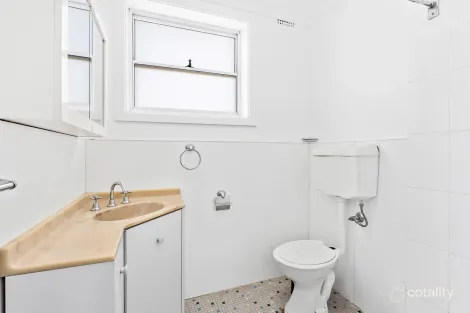 Property photo of 7/33 Reddall Parade Lake Illawarra NSW 2528