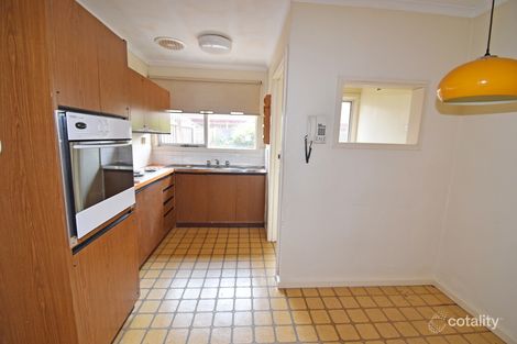 Property photo of 2/30 Coorigil Road Carnegie VIC 3163