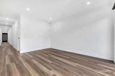 Property photo of 12 Cinder Drive Tarneit VIC 3029