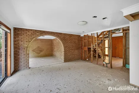 Property photo of 28 White Way Bulleen VIC 3105