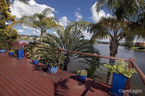 Property photo of 9 Silvabank Drive Varsity Lakes QLD 4227