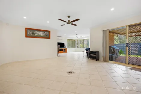 Property photo of 27 Ballydoyle Drive Ashtonfield NSW 2323