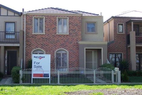 Property photo of 15 Wildflower Lane Cairnlea VIC 3023