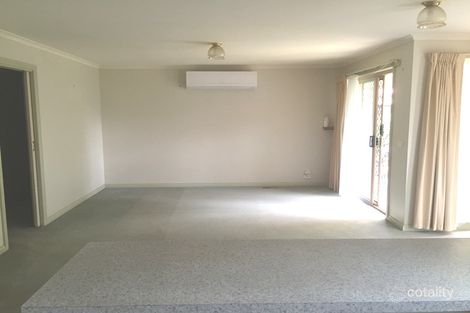 Property photo of 6 Medinah Close Warrnambool VIC 3280