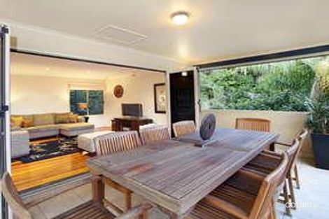 Property photo of 4 Orchard Terrace St Lucia QLD 4067