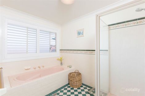 Property photo of 3 Heron Place Shellharbour NSW 2529