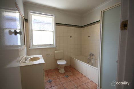 Property photo of 62 Glenroy Road Glenroy VIC 3046