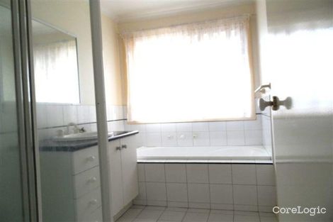 Property photo of 3/4 Chenies Street Reservoir VIC 3073