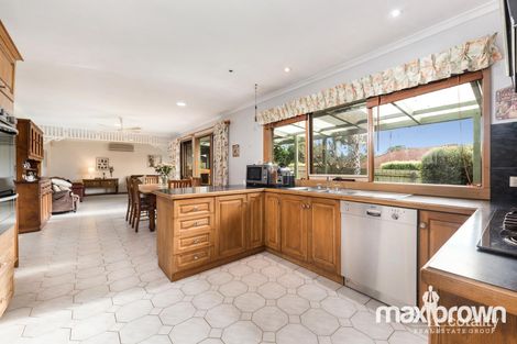 Property photo of 77 Alpine Way Kilsyth VIC 3137