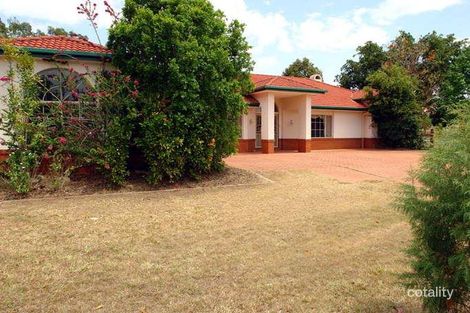 Property photo of 3 Pine County Place Bellbowrie QLD 4070
