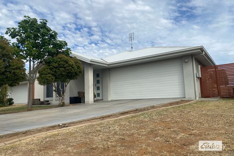 18 Archer St, Chinchilla, QLD 4413