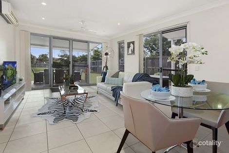 Property photo of 16 Grandis Close Wakerley QLD 4154