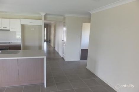 Property photo of 6 O'Neill Place Marian QLD 4753