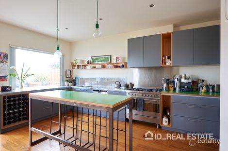 Property photo of 1 Grundy Grove Pascoe Vale South VIC 3044