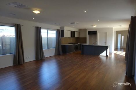 Property photo of 53 Penshurst Avenue Williams Landing VIC 3027