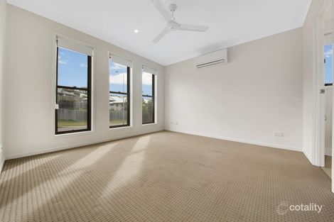 Property photo of 3 Kennedy Close Glen Eden QLD 4680