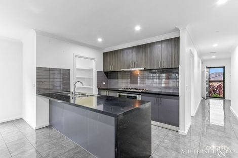 Property photo of 7 Bickerton Crescent Mernda VIC 3754