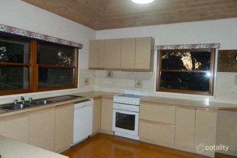 Property photo of 332 Burma Road Table Top NSW 2640