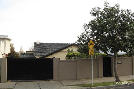 36 Fordholm Rd, Hawthorn, VIC 3122