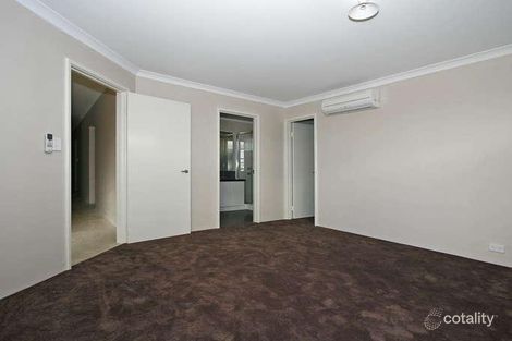 Property photo of 35 Evesham Drive Ellenbrook WA 6069