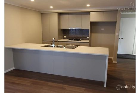 Property photo of 26 Strickland Drive Boorooma NSW 2650