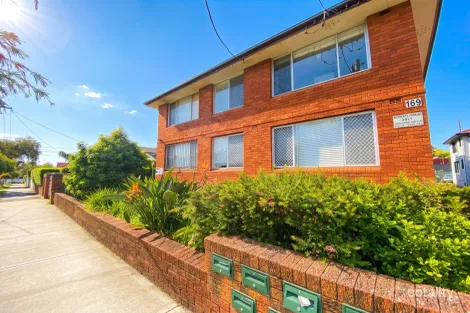 7/169 LIVINGSTONE RD, MARRICKVILLE, NSW 2204