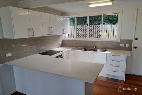 Property photo of 2/32 West Street Highgate Hill QLD 4101