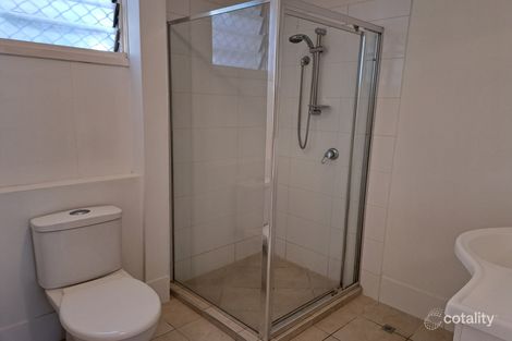 Property photo of 2/32 West Street Highgate Hill QLD 4101