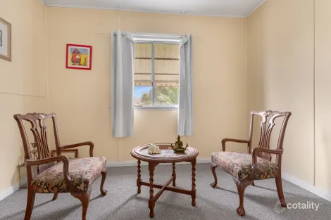Property photo of 2 Myrangle Street Yeoval NSW 2868
