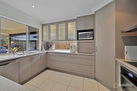 Property photo of 32 Santina Drive Kalkie QLD 4670