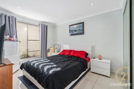 Property photo of 8/28 Coolaroo Crescent Lurnea NSW 2170