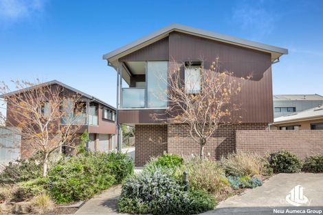 4/9 Water Fern Gr, Greenvale, VIC 3059