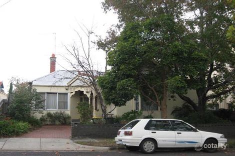 13 Kendall St, Elwood, VIC 3184