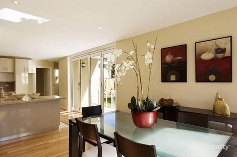 Property photo of 2E Greendale Avenue Pymble NSW 2073