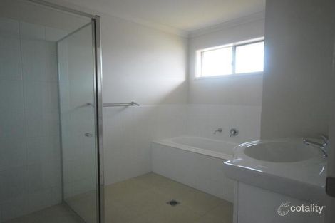 Property photo of 5 Sunvale Crescent Estella NSW 2650