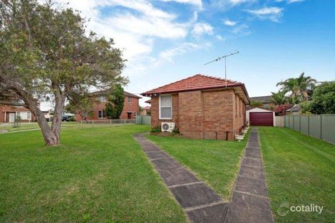 Property photo of 2 Breen Street Stockton NSW 2295