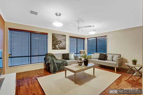 Property photo of 32 Bridgewater Way Truganina VIC 3029