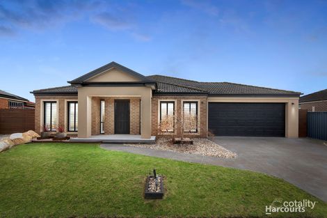Property photo of 3 Radiata Circuit Pakenham VIC 3810