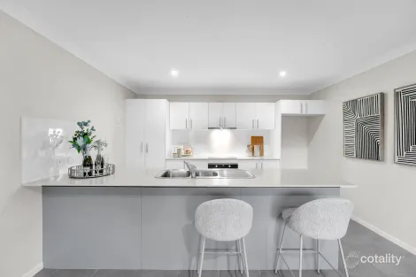 Property photo of 1 Contardo Street Augustine Heights QLD 4300