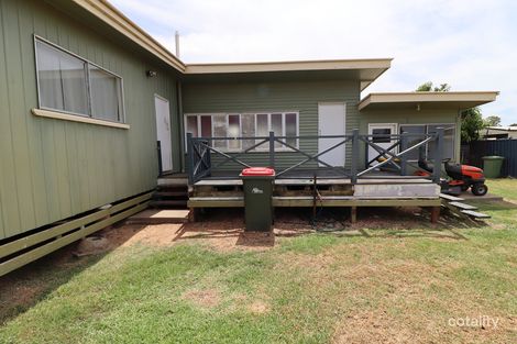 Property photo of 6 Hume Street St George QLD 4487