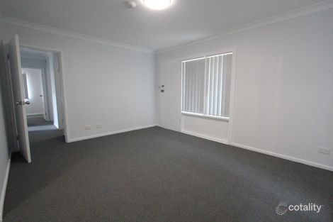 Property photo of 8 Greta Place Cartwright NSW 2168