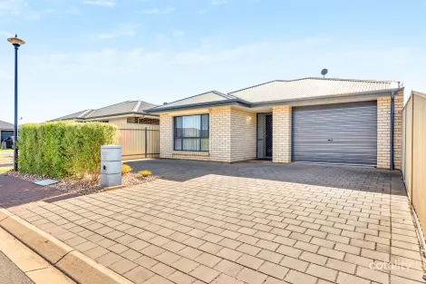 Property photo of 16 Adel Drive Munno Para West SA 5115