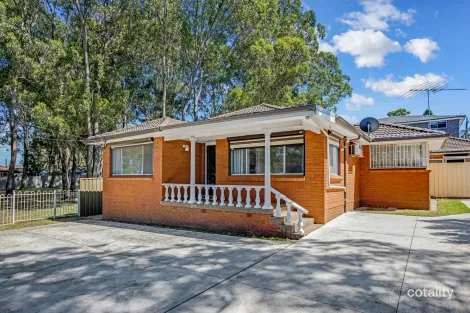 441 Marion St, Georges Hall, NSW 2198