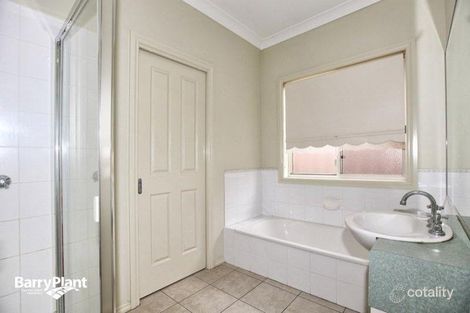 Property photo of 28 Creighton Way Craigieburn VIC 3064