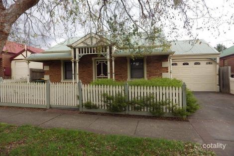 18 Chatswood Gr, Chirnside Park, VIC 3116