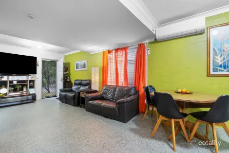 Property photo of 24/13-17 Brown Street Labrador QLD 4215
