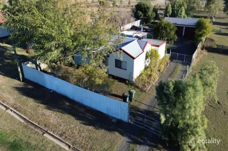 Property photo of 12 Earl Street Jondaryan QLD 4403